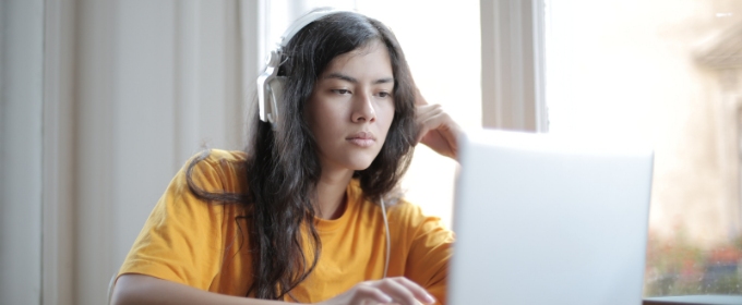 Woman on laptop