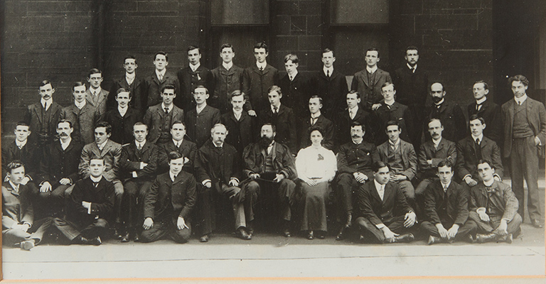 Rona Robinson in her 1905 class photo